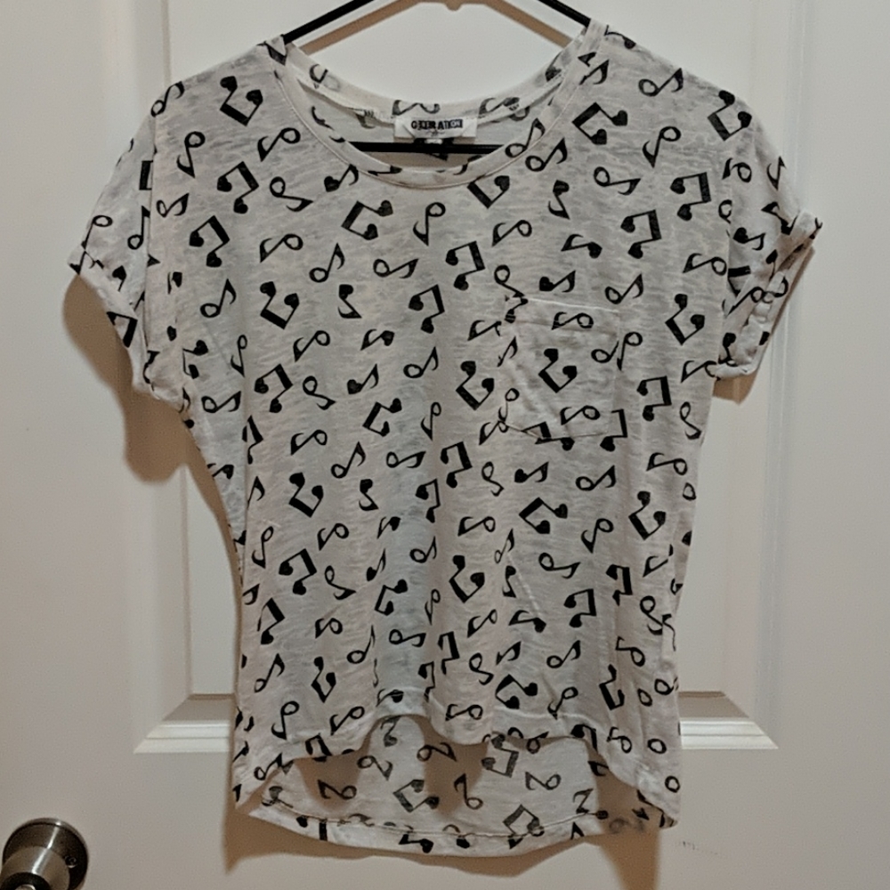 🎵🎶Music Notes T-shirt